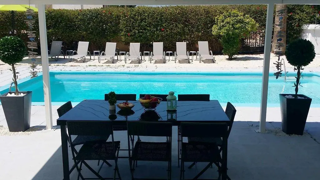 Napa Nissi Beach Villa Ayia Napa 0*,